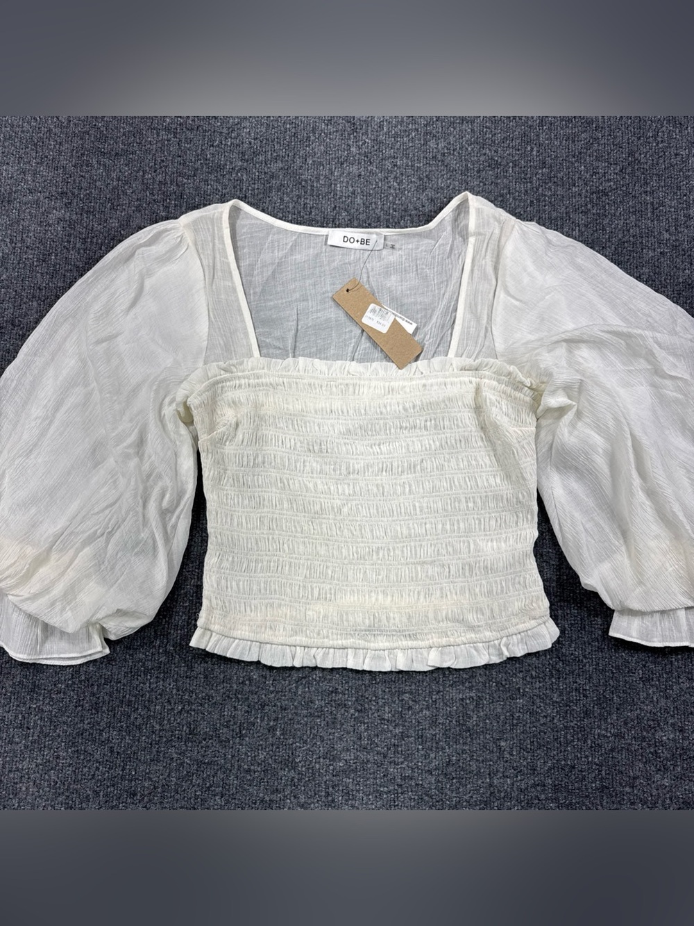 Do + Be Smocked Puff Sleeve Blouse Women’s Large Off-white